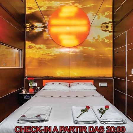 Motel Porto Dos Casais Porto Alegre Buitenkant foto